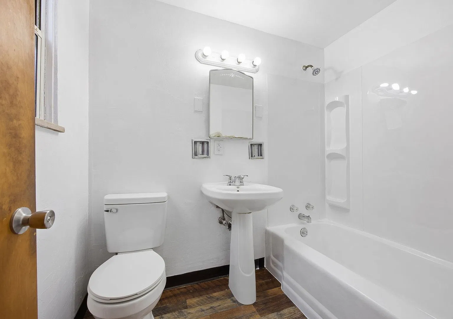 1 bed, $850 — Photo 1