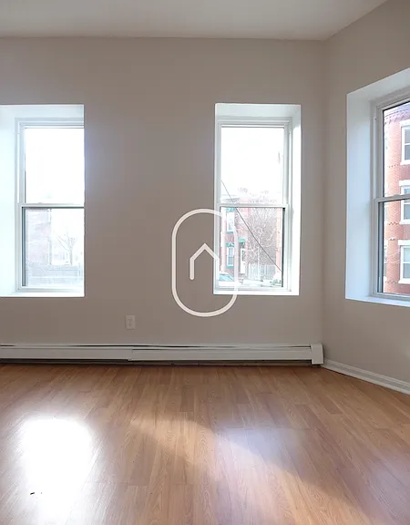 41 Cunard St — Photo 5