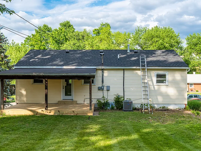2821 Blackhawk Rd — Photo 41