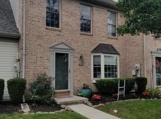 257 Timber View Dr, Harrisburg, PA 17110