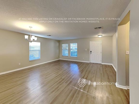 4th image of 14620 Tullamore Loop