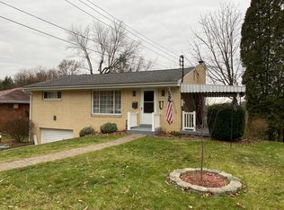 1036 Greenlawn Dr, Pittsburgh, PA 15220