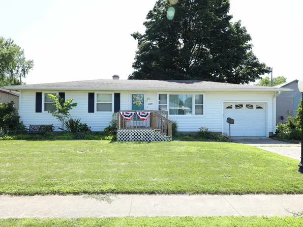 1139 Rochester Blvd, Rochester, IN 46975