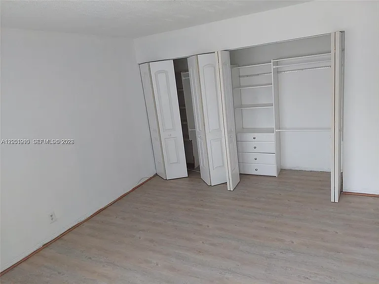 180-12 15C #15C — Photo 7