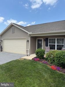 103 Saddlebred Dr UNIT 139, Red Lion, PA, 17356