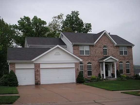2nd image of 2294 Crimson View Dr