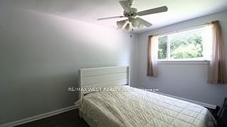 5th image of 13 Webster Dr