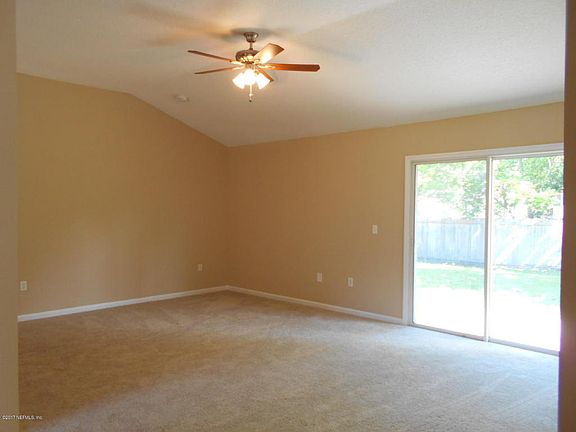 4th image of 519 Lissie Ct