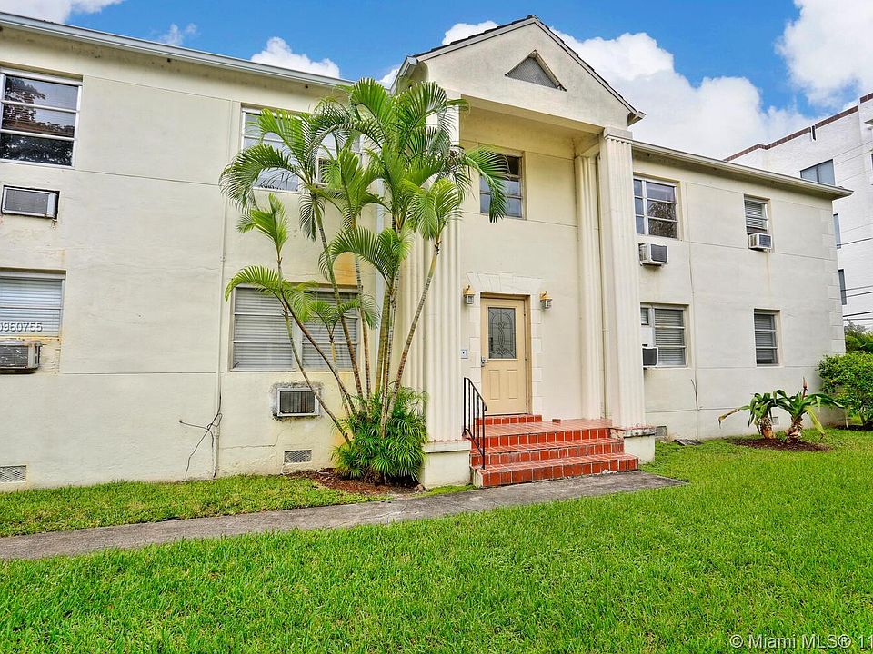 1st image of 27 Phoenetia Ave APT 2