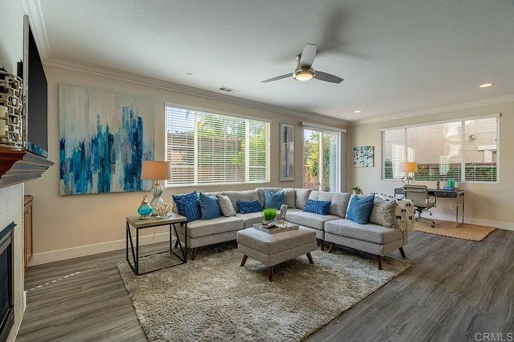 4 bed, 2730 sqft, $5,500 — Photo 4
