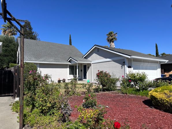 886 Madigan Ave