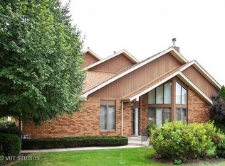 1157 Elaine Ct, Flossmoor, IL 60422