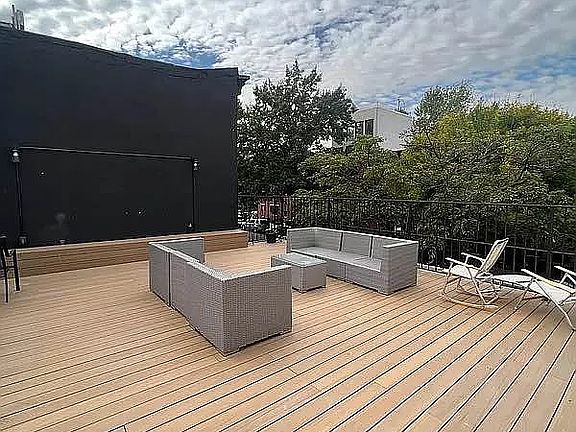 2nd image of 318 14th St #2