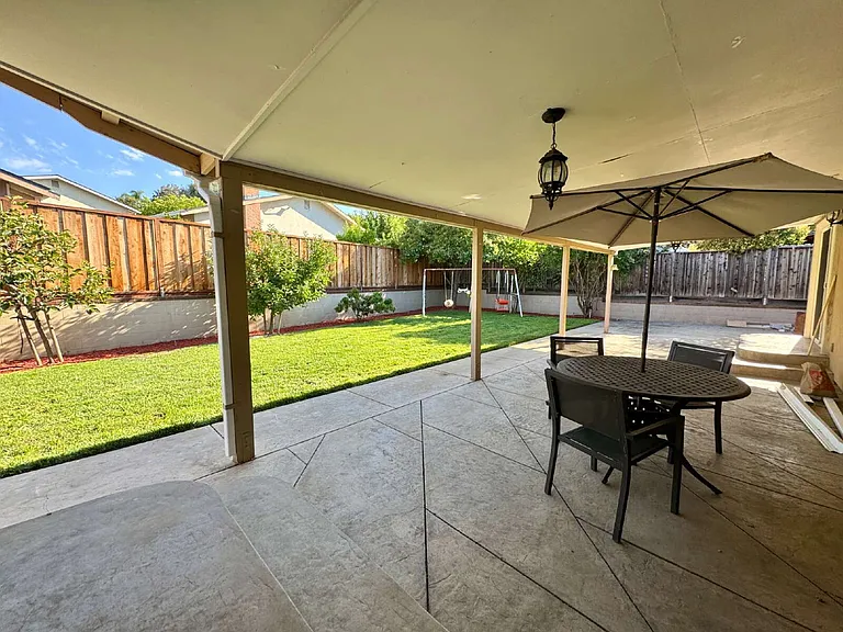 2494 Lone Oak Dr — Photo 59