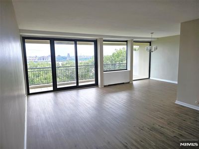4 Horizon Rd APT 408, Fort Lee, NJ, 07024