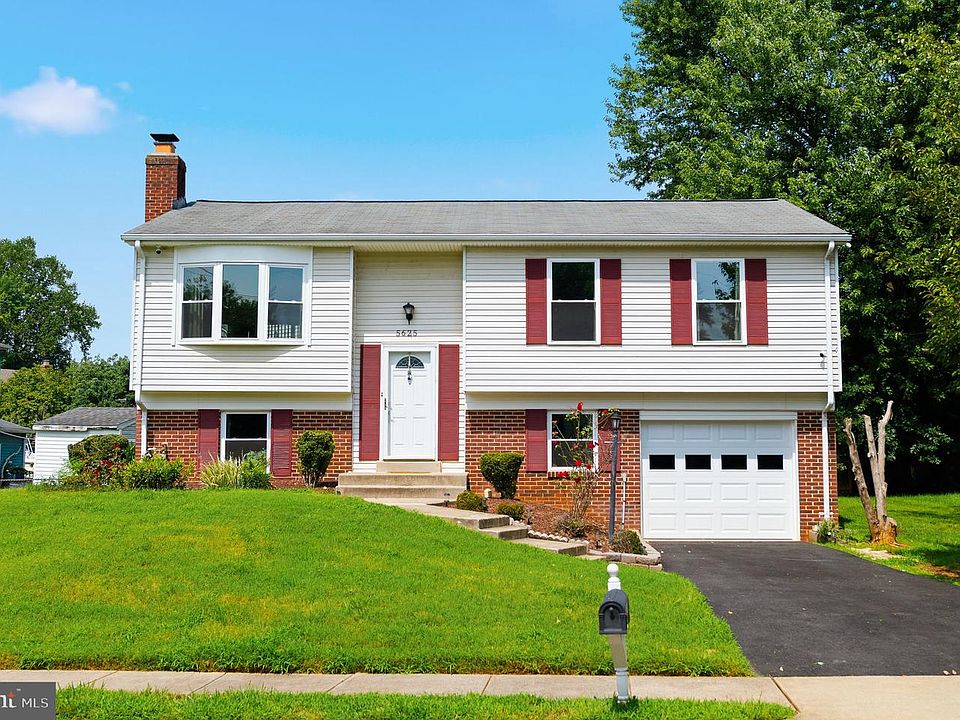 1st image of 5625 Roundtree Dr