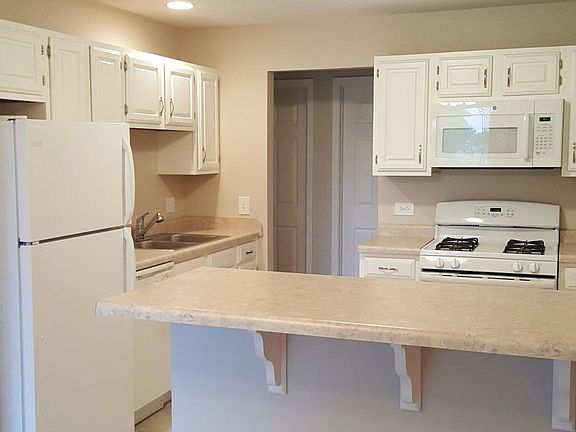 3rd image of 207 Dublin Ln Unit W1