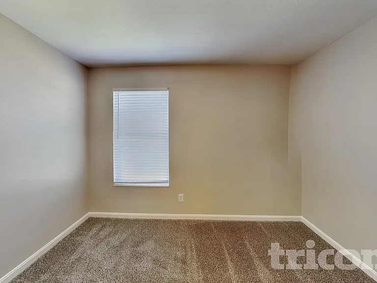 6077 W Jamison Dr — Photo 11
