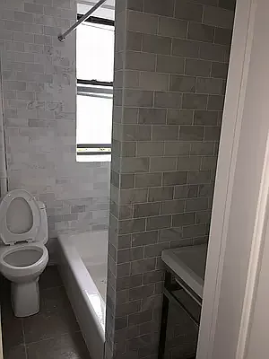 Rented by Avenues Real Estate | media 7