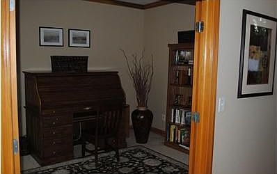 2nd image of 7300 Wallpepper Ct