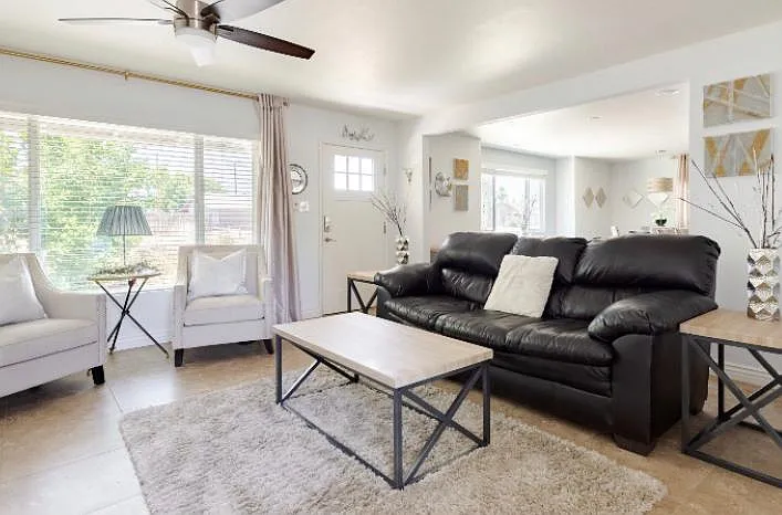8203 E Camelback Rd — Photo 2