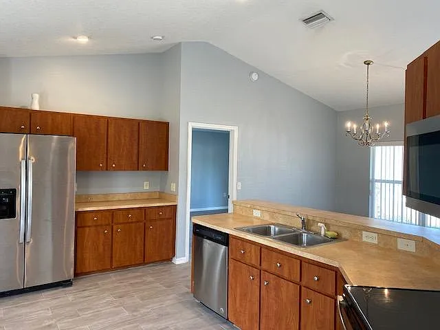 8513 SW 136th Loop — Photo 8