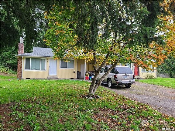 2nd image of 3271 SE Goldmaur Court