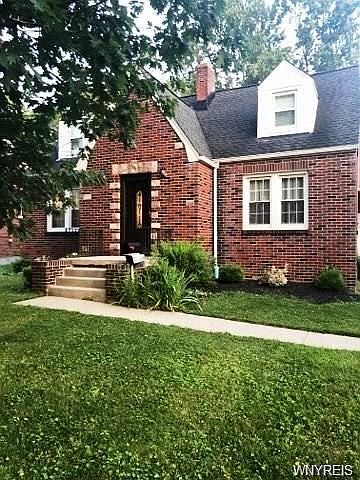 1st image of 33 Woodward Dr