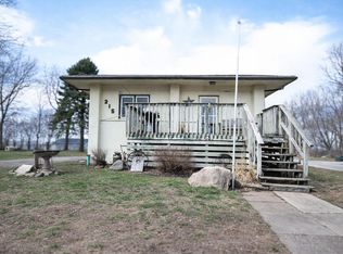 215 NW 1st St, Gilmore City, IA 50541