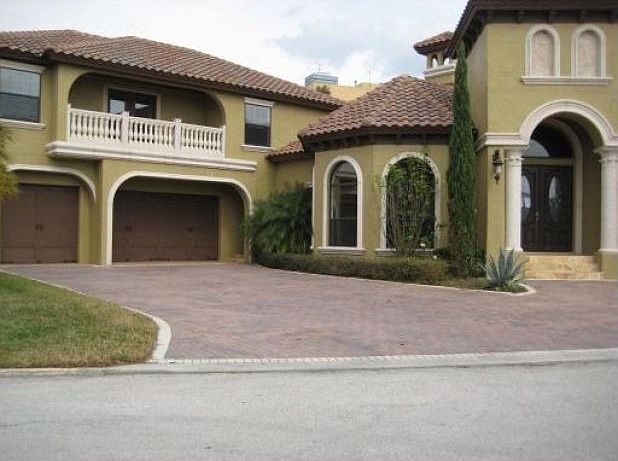 1st image of 401 Country Club Dr