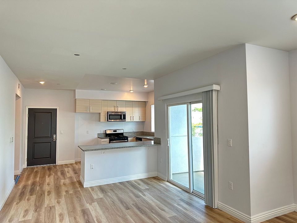 Apartment Rentals North Hills, CA Zillow