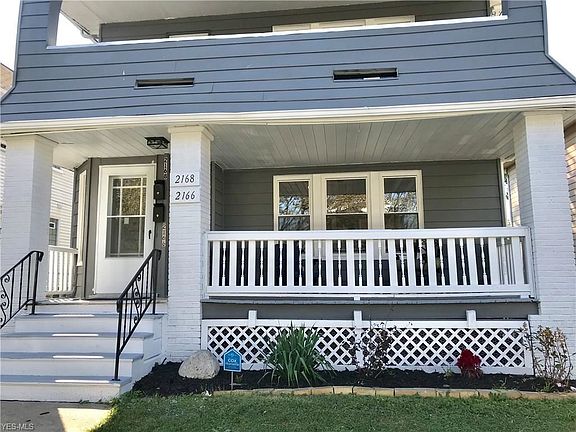 3rd image of 2168 Clarence Ave