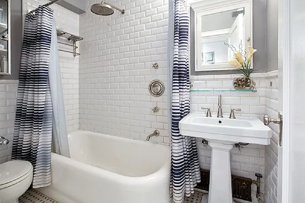 Sold by Patrick Quagliano, LREB | media 4