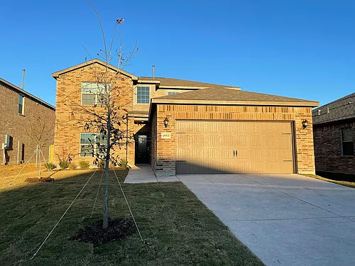 2112 Emma Ct Photo 1