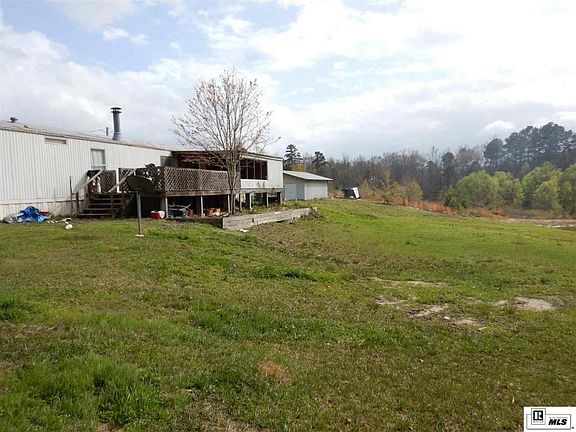 4th image of 172 Dirt Ln