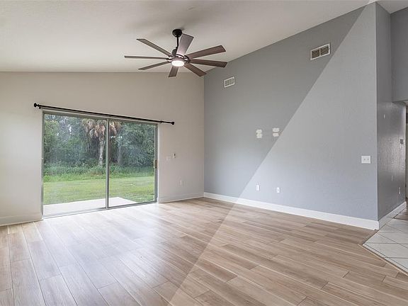 5th image of 344 KISSENGEN PARK DRIVE