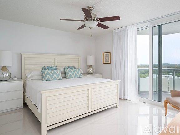 5th image of 3554 Ocean Drive 703s #703S-702