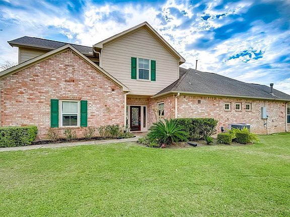 3rd image of 4039 Waterford Ln