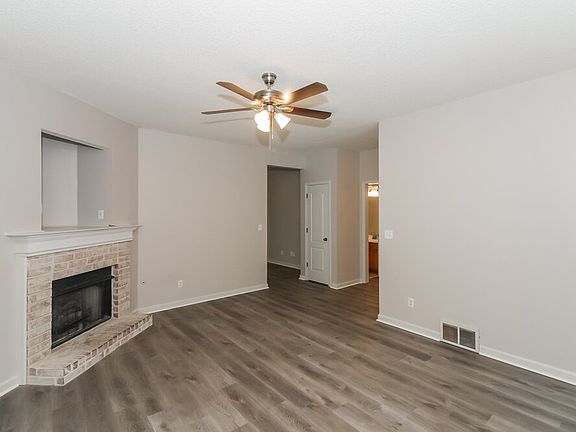 4th image of 9096 W Cinderhill Cv