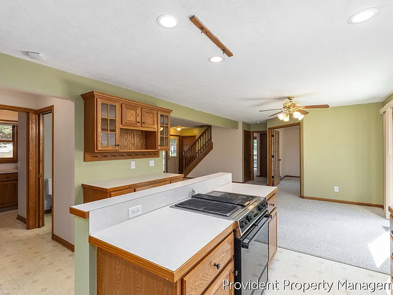 1030 73rd St SE — Photo 12