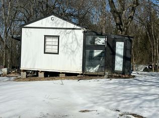 413 Roy Ayres Rd, Bells, TX 75414