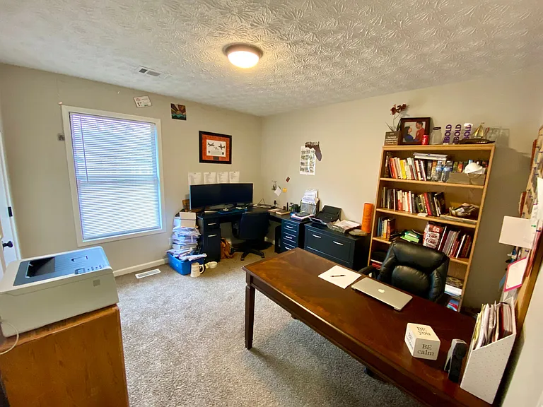 1095 Mountain Springs Dr NW — Photo 9