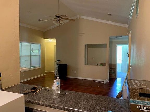 4th image of 1611 Picadilly Ct NE