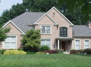 9882 Mistymorn Ln, Cincinnati, OH 45242