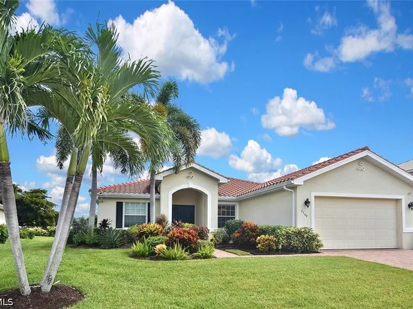 2549 Ashbury Cir, Cape Coral, FL 33991