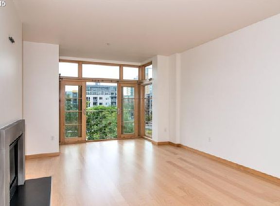 4th image of 1133 NW 11th Ave APT 305