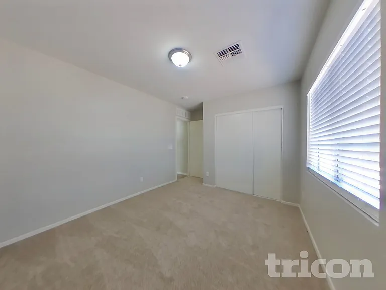 12601 W Pershing St — Photo 12