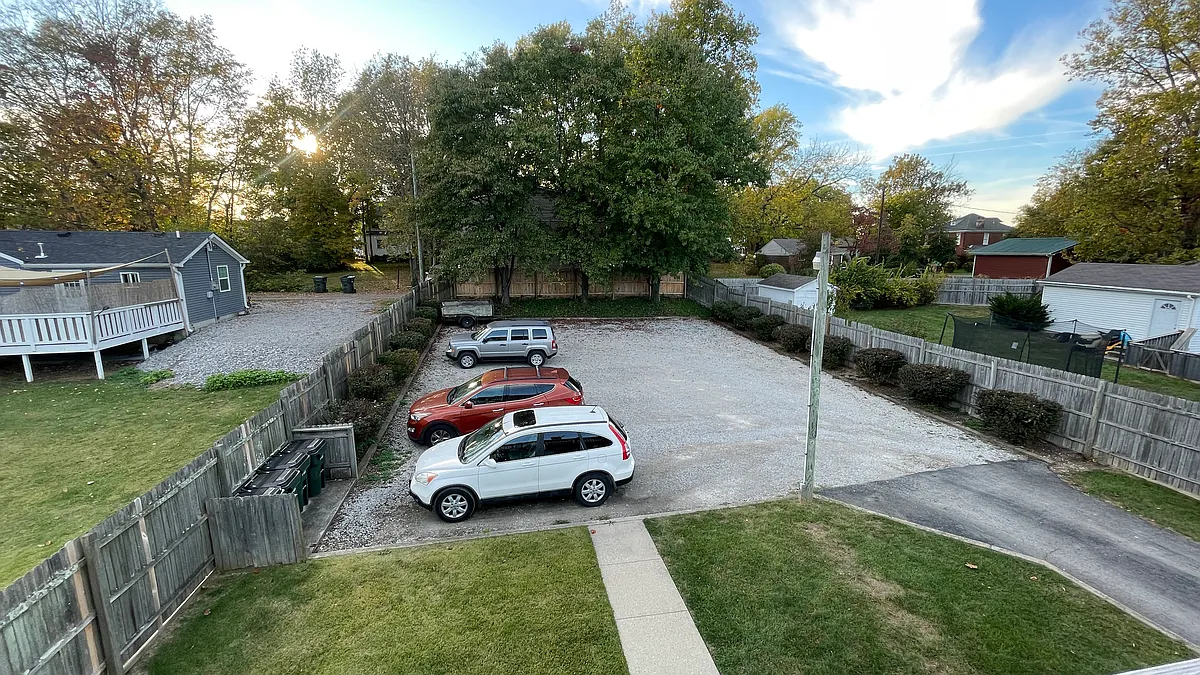 Building Photo - 107 Highland Ave #3