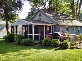 8416 E Wade Ln, North Webster, IN 46555