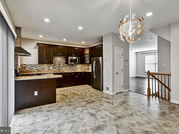 2nd image of 7327 Rocky Creek Dr Unit 17